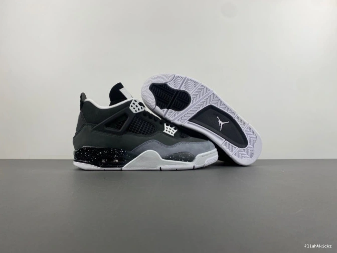 4 Air FQ8138-002 Jordan Fear 1102